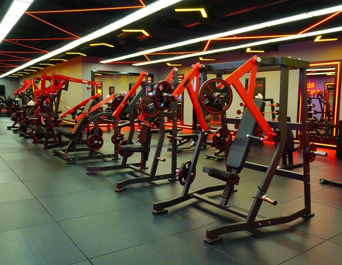 The Largest Gym In Dubai | Face Off Fitness